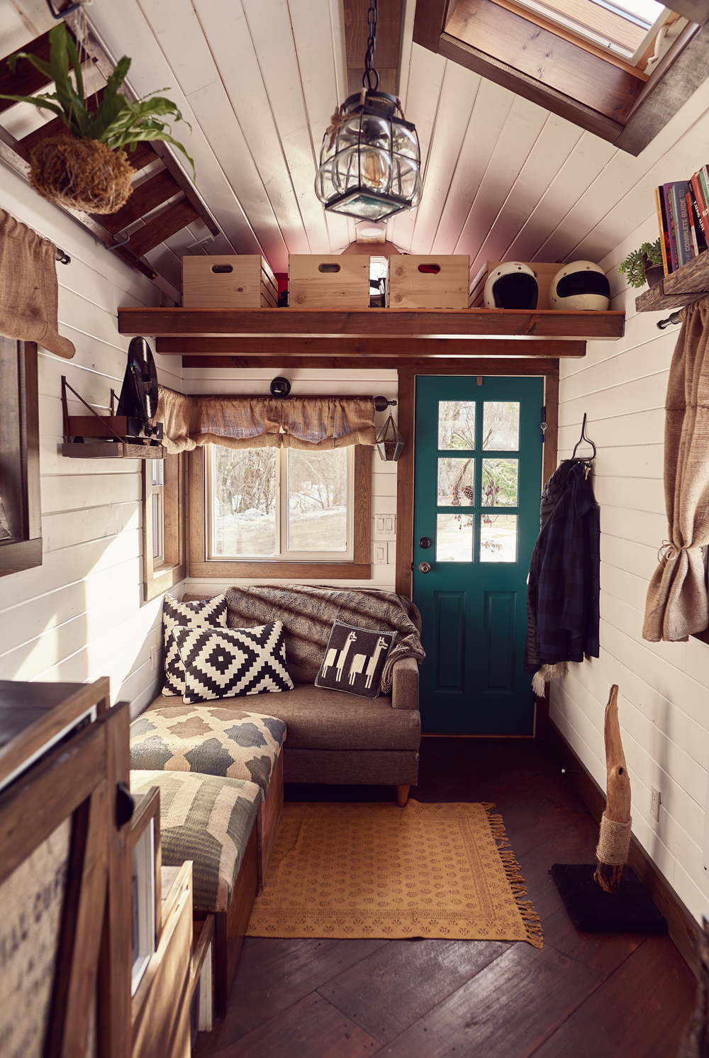 tamara_jaswal: Tiny home interior