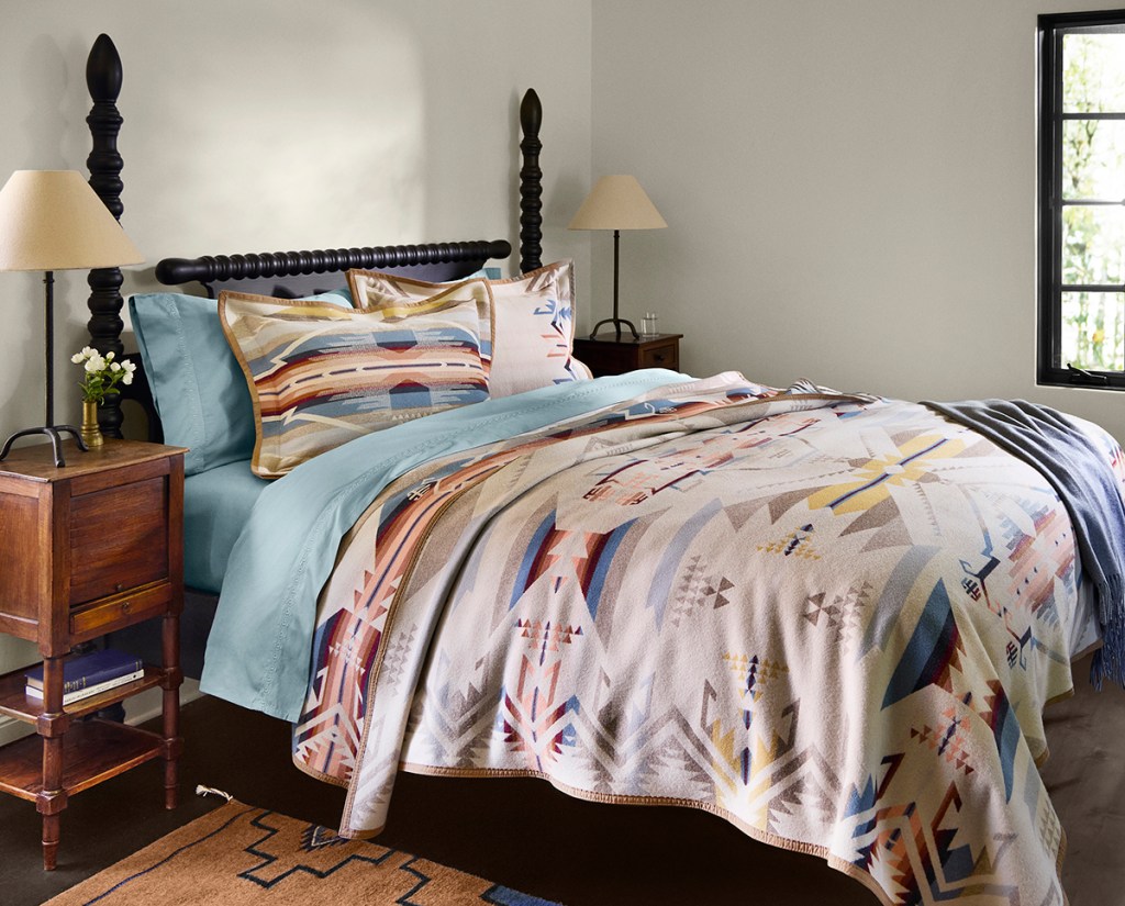 White Sands blanket and shams by Pendleton