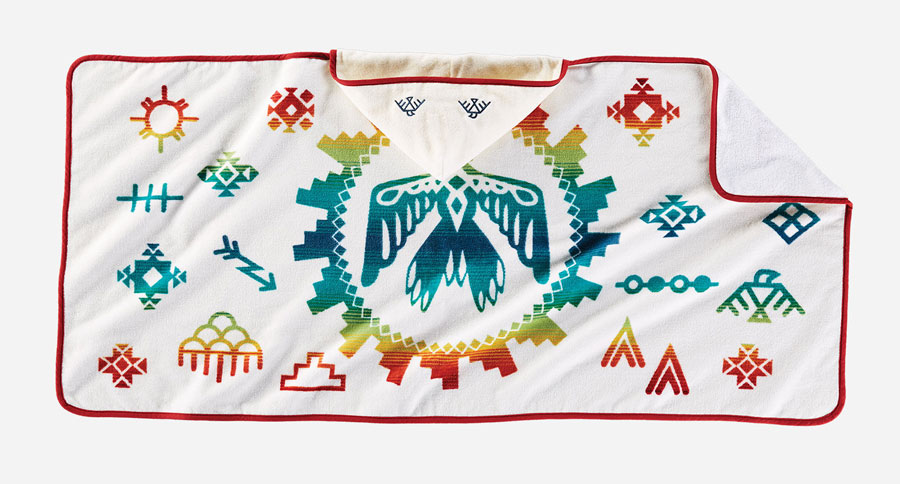 the Sunrise Eagle bath towel for children.